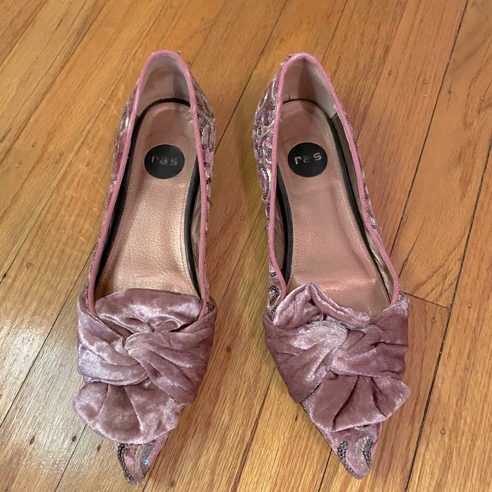 Pink flats with bow and sequins
